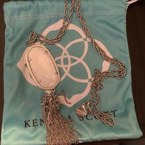 Kendra Scott Rayne necklace.
